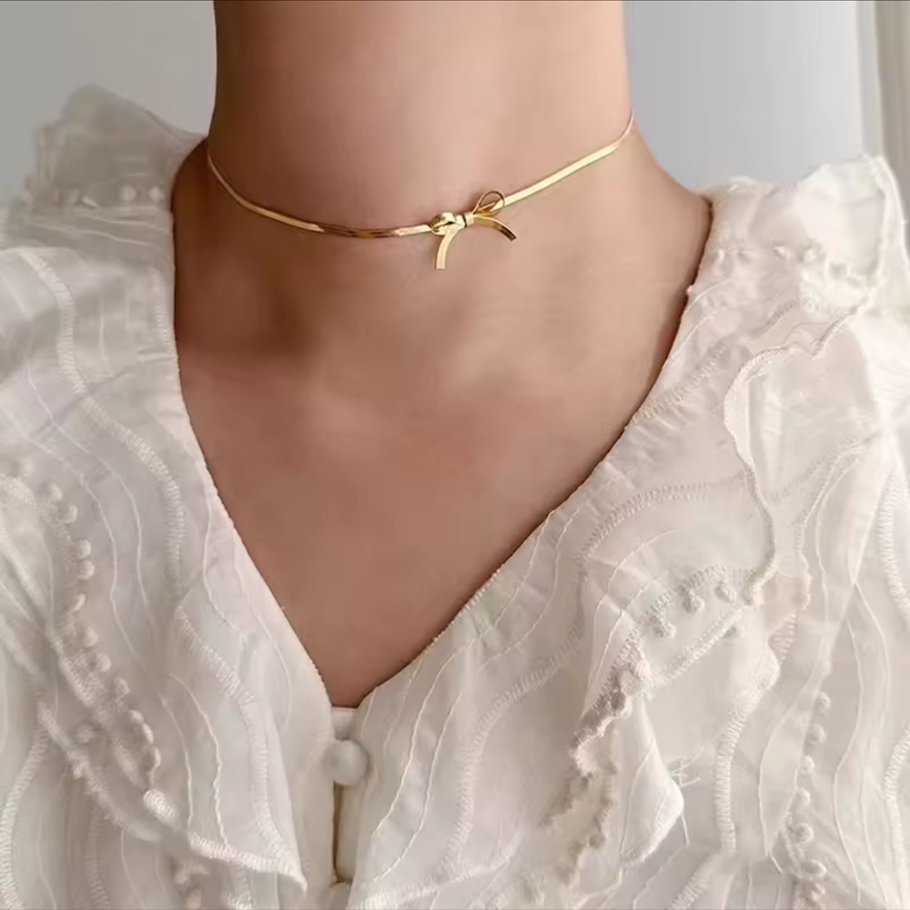 18 K Gold Choker Necklace Short Bow Snake Bone Chain Stainless Steel - Picture 4 of 6